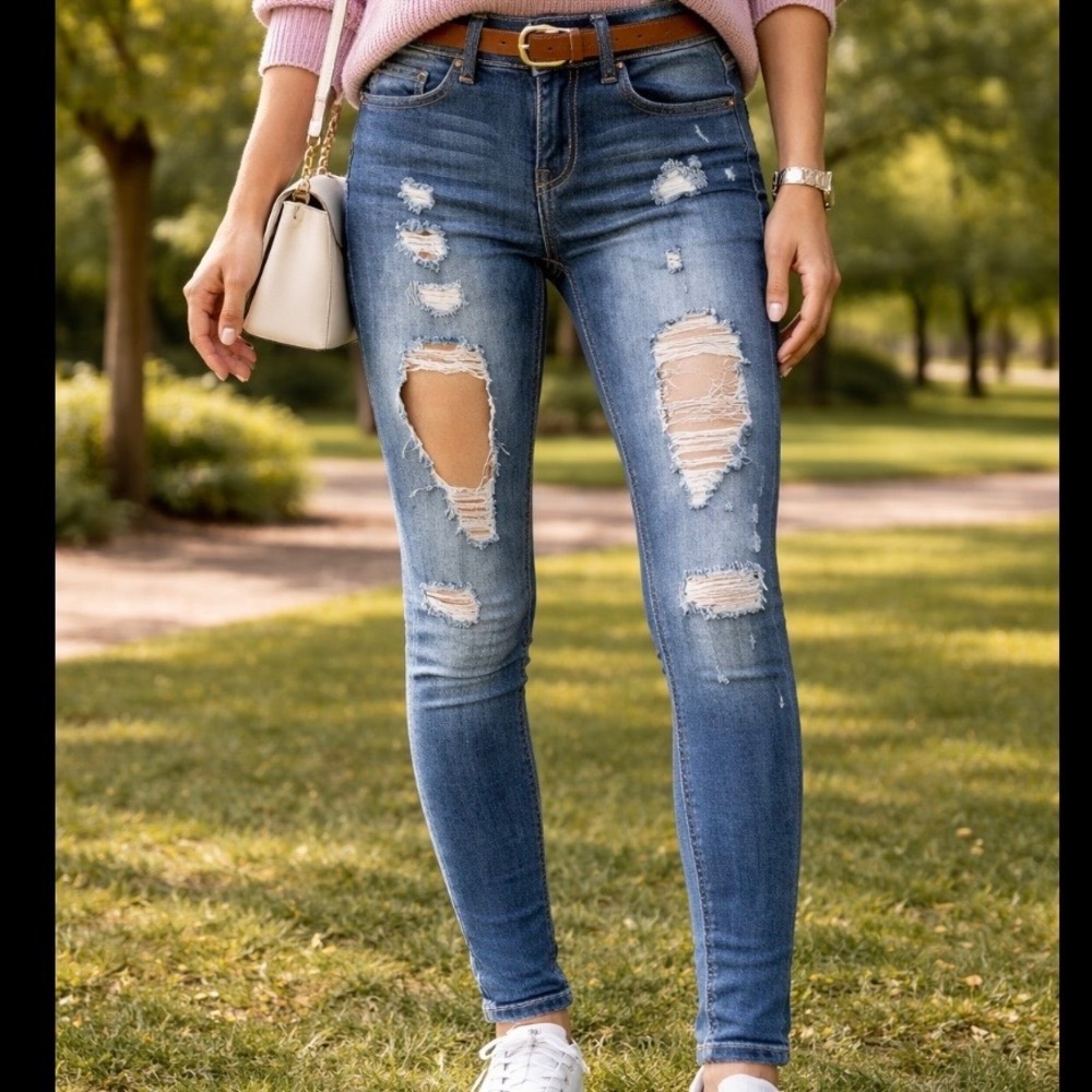 Soundgirl Distressed‎ Skinny Jeans Blue Medium Wash Ripped Denim Womens Size 9